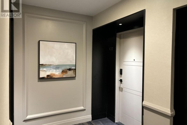 Living room - 420 - 1 Hume Street, Collingwood, ON L9Y0X3 Photo 3