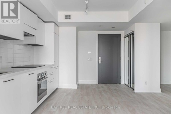 Kitchen - 420 - 33 Frederick Todd Way, Toronto, ON M4G0C9 Photo 3