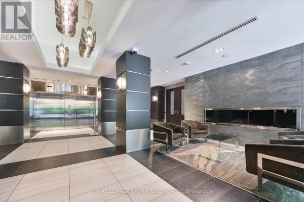420 - 399 Adelaide Street W, Toronto, ON, photo 3