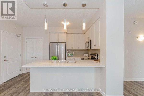 Kitchen - 420 - 610 Farmstead Drive, Milton, ON L9T8X5 Photo 5
