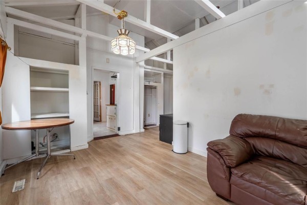 Living room/Dining room - 420 Brooklyn Street, Winnipeg, MB R3J1M5 Photo 3