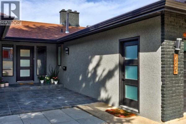 Family room - 420 Gleneagles Drive, Kamloops, BC V1E1Z4 Photo 2