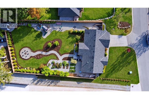 420 Solaz Place, Gibsons, BC, photo 3