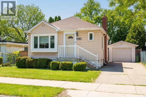 420 Upper Gage Avenue, Hamilton, ON, photo 2