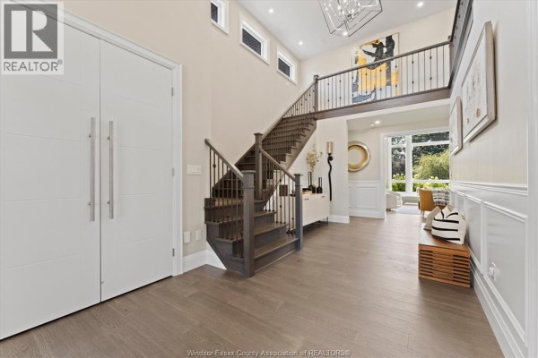 6pc Ensuite bath - 4200 Donato Drive, Lasalle, ON N9H0L5 Photo 5