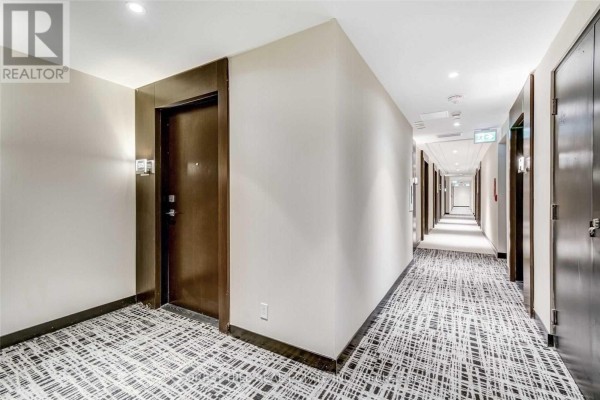 Living room - 4201 - 2221 Yonge Street, Toronto, ON M4S2B4 Photo 2