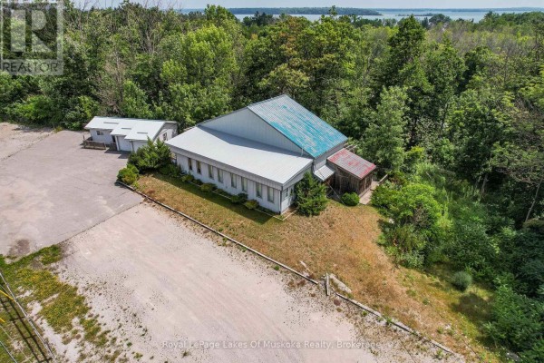 4201 Huronia Road, Severn, ON L3V6H3 Photo 5
