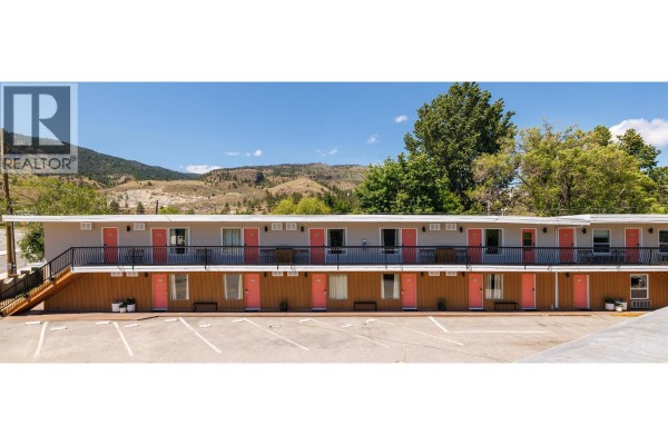 4201 Skaha Lake Road, Penticton, BC V2A0K4 Photo 4