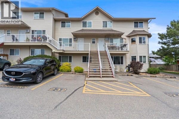 Primary Bedroom - 4202 Alexis Park Drive Unit# 232, Vernon, BC V1T6H3 Photo 3