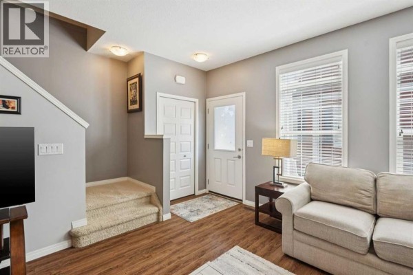 4203, 1001 8 Street, Airdrie, AB, photo 2