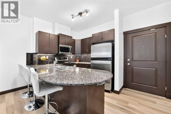 Primary Bedroom - 4203, 11811 Lake Fraser Drive Se, Calgary, AB T2J1J7 Photo 5