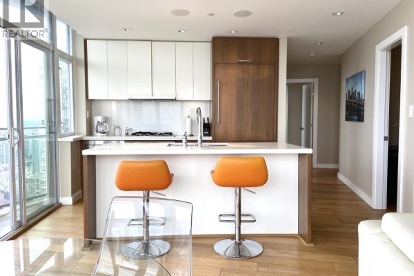 4203 1372 Seymour, Vancouver, BC V6B0L1 Photo 4