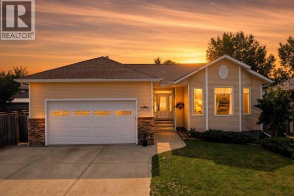 4203 41 Street Close, Ponoka
