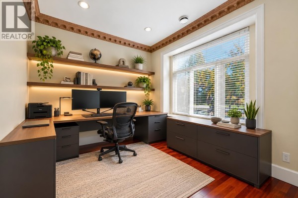 4205 Atlin Street, Vancouver, BC V5R2B8 Photo 5