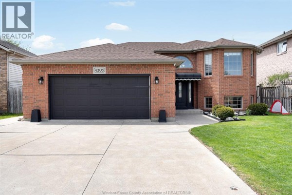 4pc Bathroom - 4205 Barton Crescent, Windsor, ON N9G2V5 Photo 2