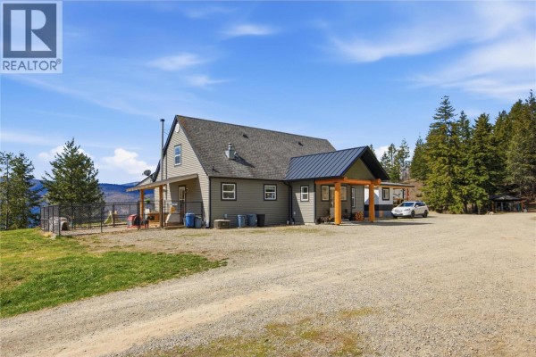 4pc Bathroom - 4205 Kristianson Road, Monte Lake, BC V0E2N0 Photo 5