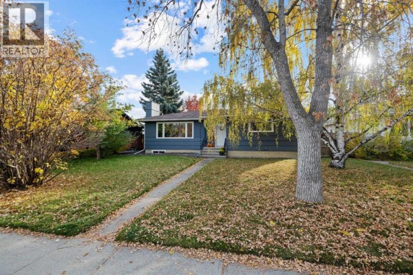 4207 5 Avenue Sw, Calgary, AB, photo 3
