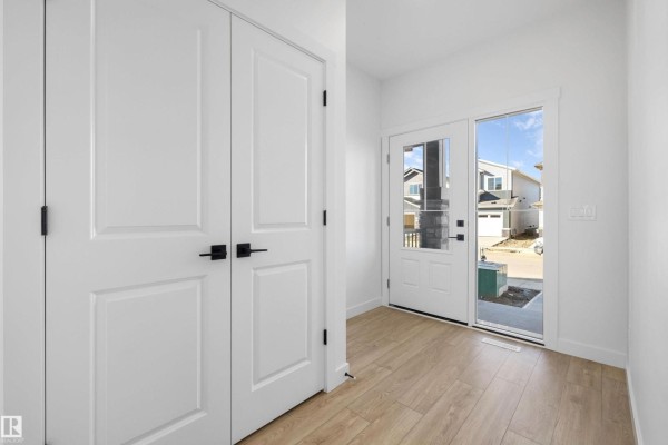 4207 63 St, Beaumont, AB, photo 3