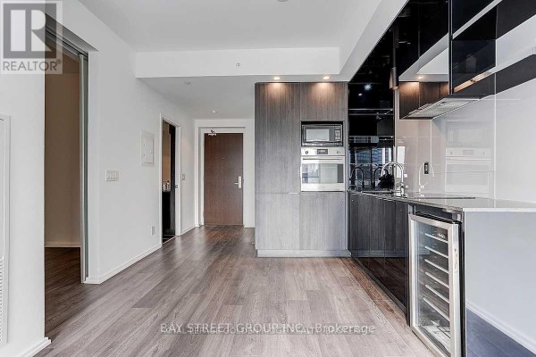 Den - 4209 - 70 Temperance Street, Toronto, ON M5H0B1 Photo 4
