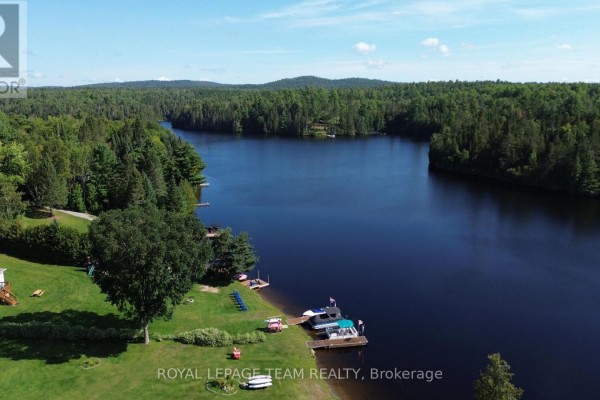 4209 Matawatchan Road, Greater Madawaska, ON, photo 2