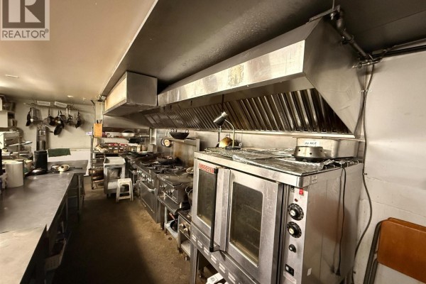 420b E Columbia St, New Westminster, BC V3L3W9 Photo 4