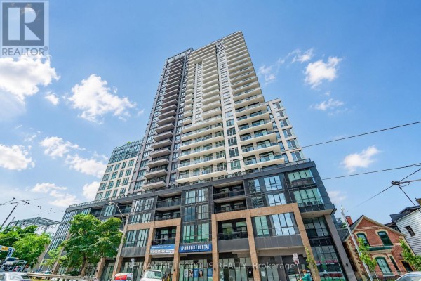 Living room - 421 - 286 Main Street, Toronto, ON M4C0B3 Photo 3