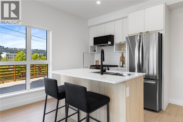 Balcony - 421 2629 Millstream Rd, Langford, BC V9B3R8 Photo 4