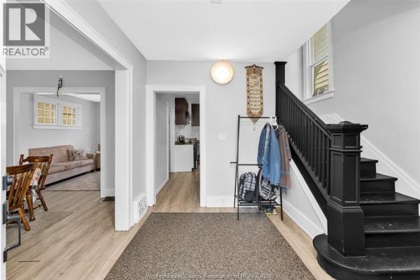 4pc Bathroom - 421 Elm Avenue, Windsor, ON N9A5H2 Photo 5