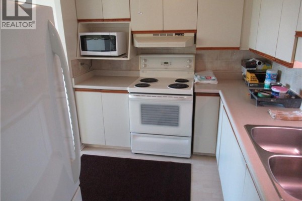 421 Fairview Drive Unit# 401, Brantford, ON, photo 3