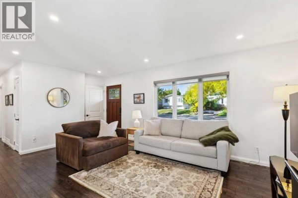 Other - 4212 45 Street Sw, Calgary, AB T3E3V8 Photo 2