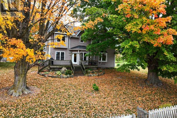 Bedroom 3 - 42123 Amberley Road, Morris Turnberry, ON N0G1G0 Photo 2