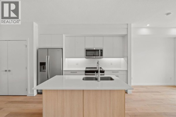 Primary Bedroom - 4214, 150 Carrington Gate Nw, Calgary, AB T3P3J9 Photo 3
