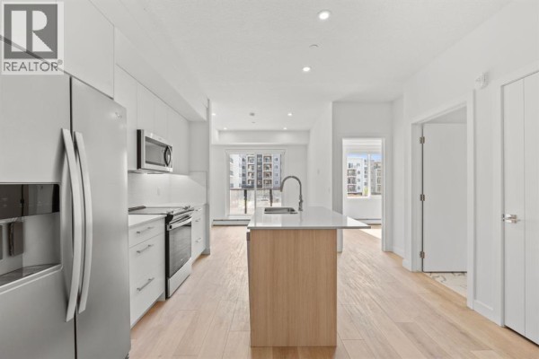 Bedroom - 4214, 150 Carrington Gate Nw, Calgary, AB T3P3J9 Photo 4