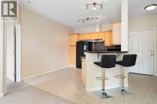 Bedroom - 422, 369 Rocky Vista Park Nw, Calgary, AB T3G5K7 Photo 5