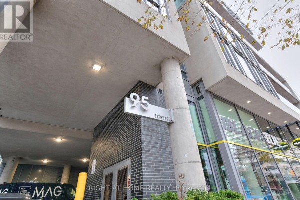 422 - 95 Bathurst Street, Toronto, ON M5V0H7 Photo 2