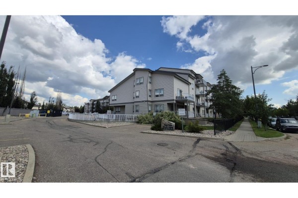 Kitchen - #422 151 Edwards Dr Sw, Edmonton, AB T6X1N5 Photo 3