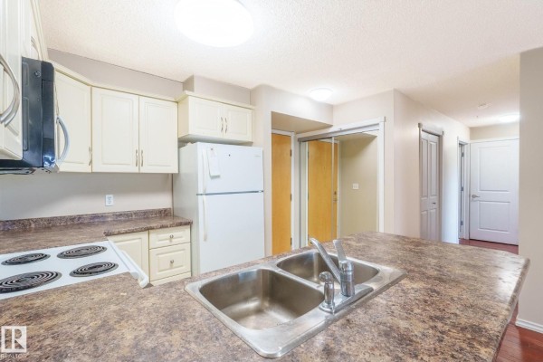 Bedroom 2 - #422 17404 64 Av Nw, Edmonton, AB T5T6X4 Photo 5