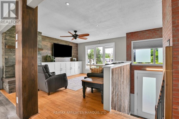 Other - 422 Hilbert Avenue, Cornwall, ON K6K1H5 Photo 4