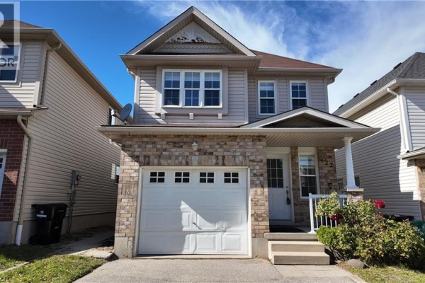 4pc Ensuite bath - 422 Speckled Alder Street, Waterloo, ON N2V2S9 Photo 2