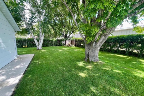 422 Third Avenue, Carberry, MB R0K0H0 Photo 4