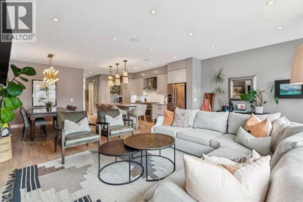 Bedroom - 4220 19 Street Sw, Calgary, AB T2T4Y3 Photo 3