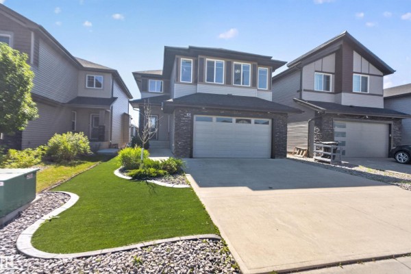 4225 Charles Cl Sw, Edmonton, AB, photo 2