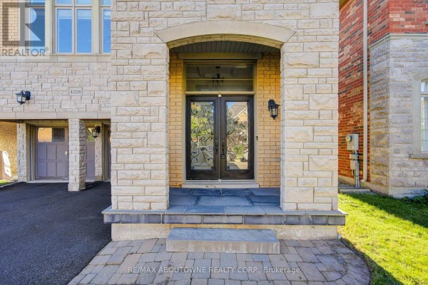 4228 Fuller Crescent, Burlington, ON, photo 3