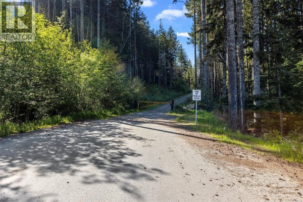Lot 1 Trail Way, Malahat, BC V8H2J1 Photo 4
