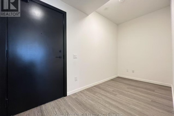 Den - 423 - 689 The Queensway, Toronto, ON M8Y1L1 Photo 5