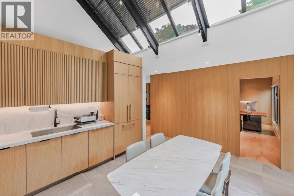 423 Greensboro Place, Vancouver, BC V5X4M6 Photo 5