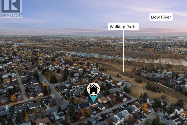 Bedroom - 423 Queen Anne Way Se, Calgary, AB T2J4R8 Photo 4