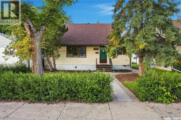 4230 6th Avenue, Regina
