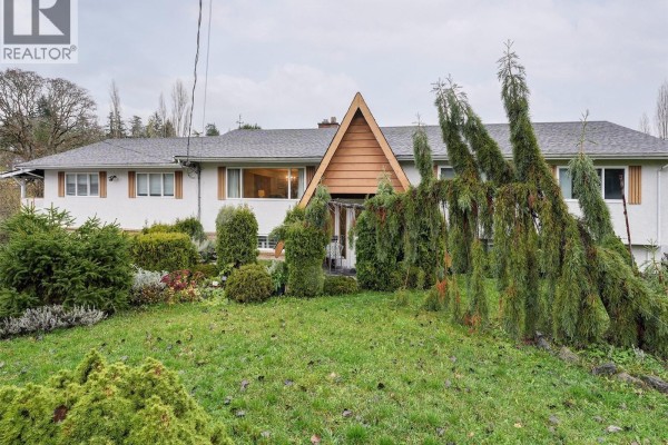 Storage - 4231 Interurban Rd, Saanich, BC V9E2C6 Photo 2