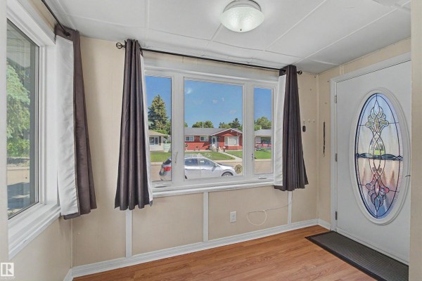 Den - 4233 116 Av Nw, Edmonton, AB T5W0W9 Photo 5